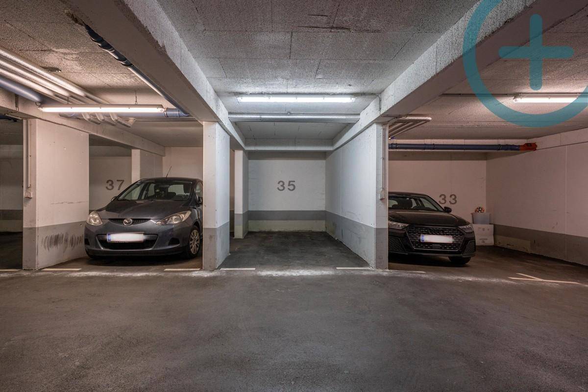 Garagenstellplatz