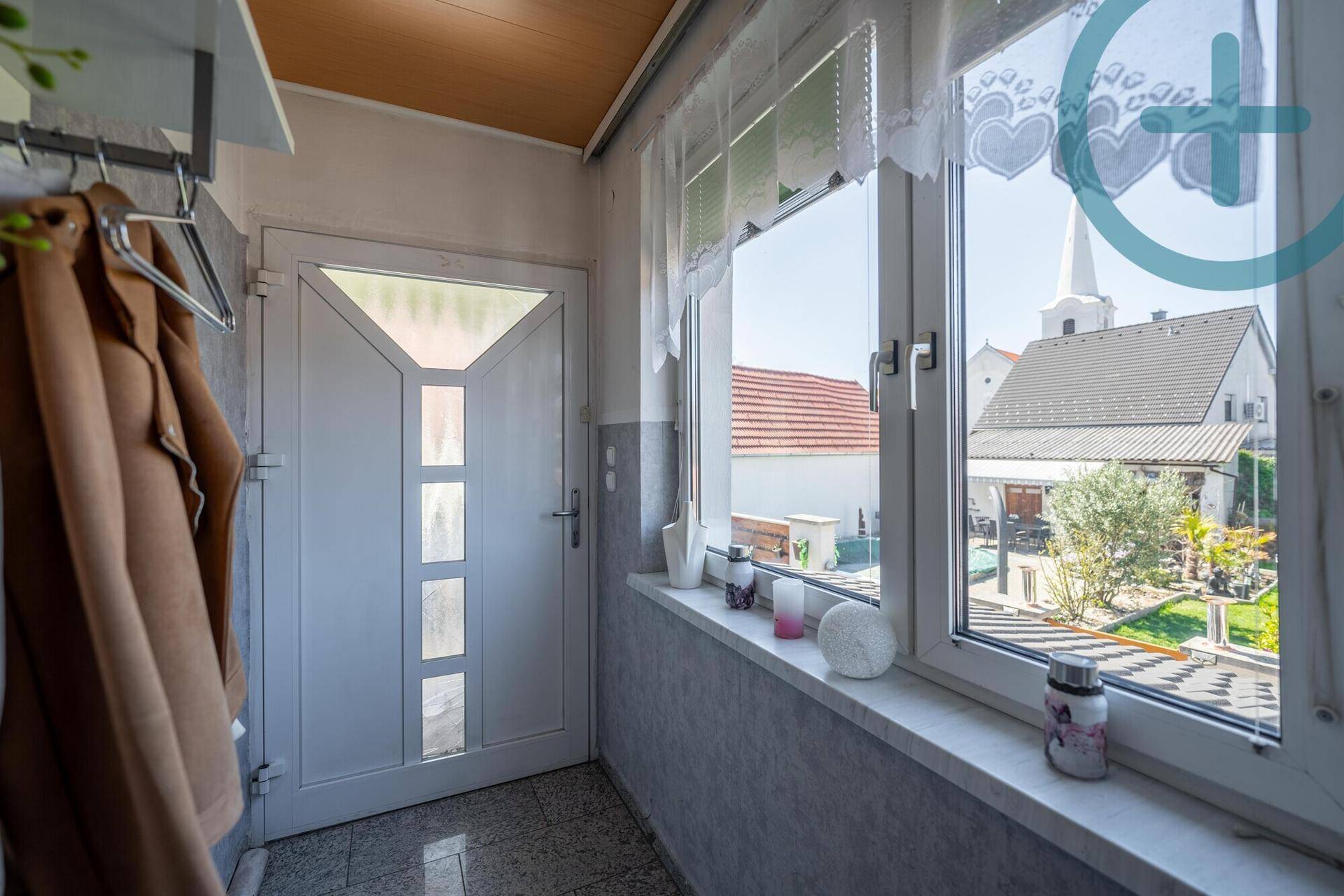 Natur, viel Platz &amp; Privatsphäre: Einfamilienhaus mit Swimmingpool! - Ansicht 6