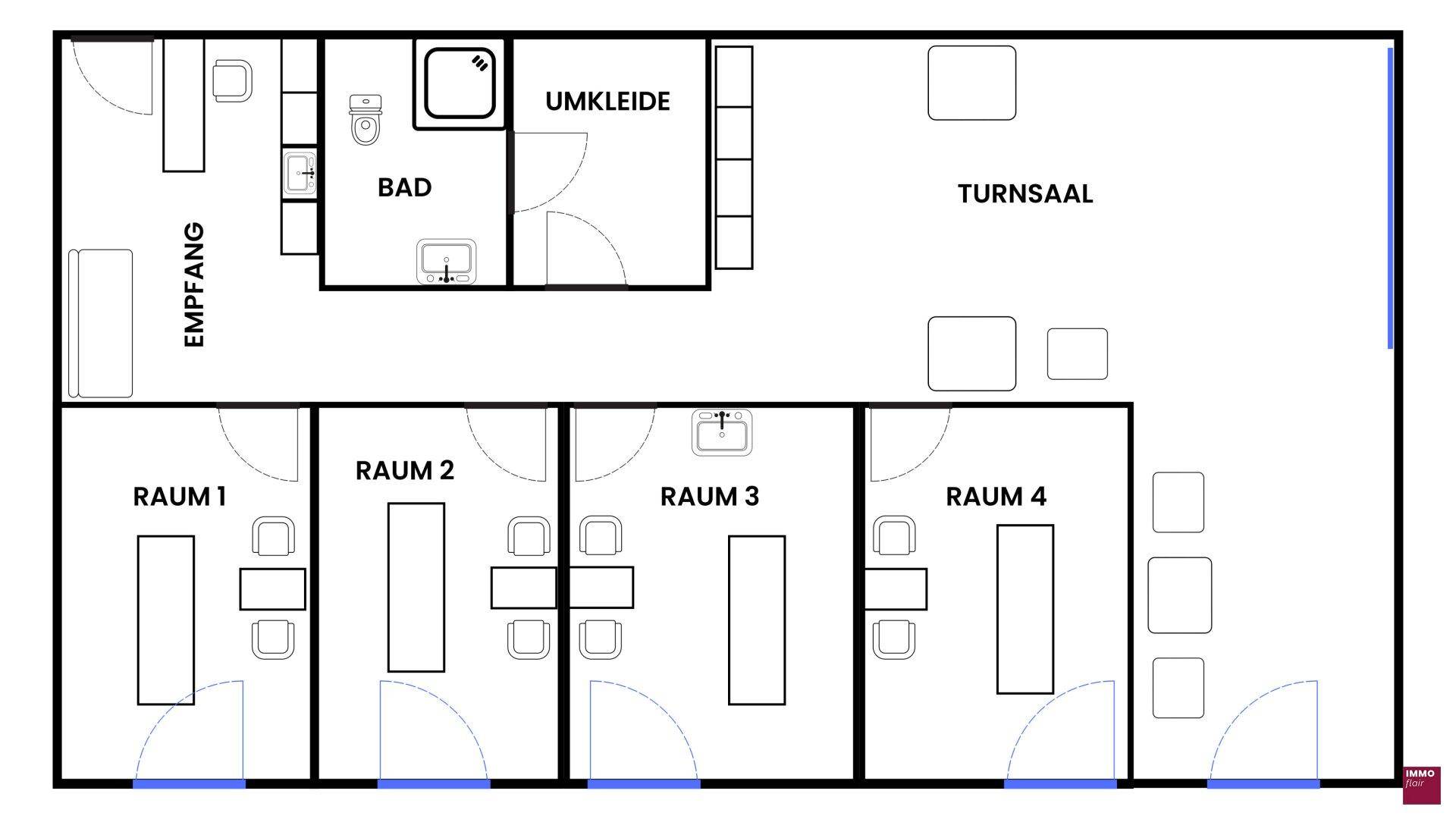 Grundriss einer Etage mit Turnsaal, Empfangsbereich, Bad und vier separaten Räumen.