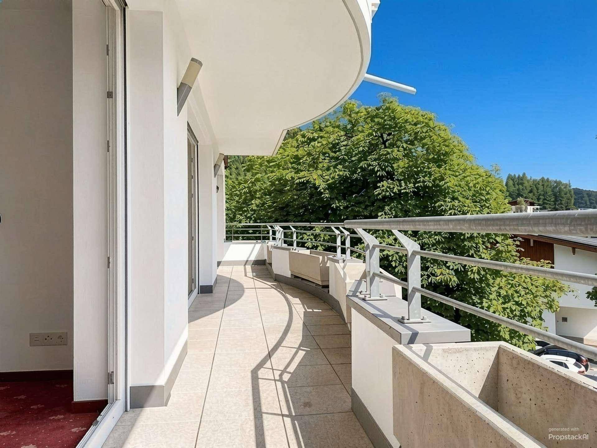 Balkon 1