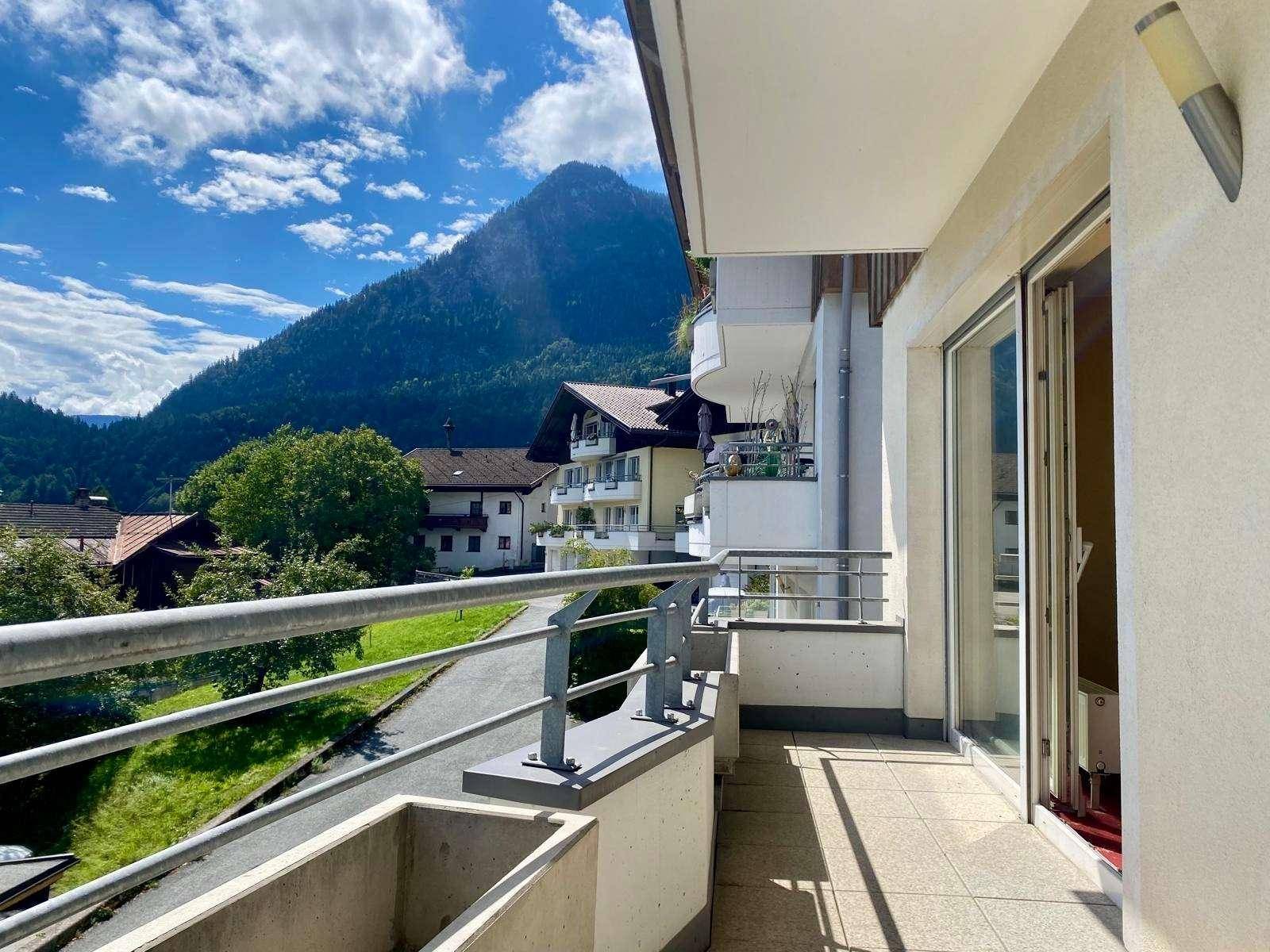Balkon 1 mit Pendling im Blick