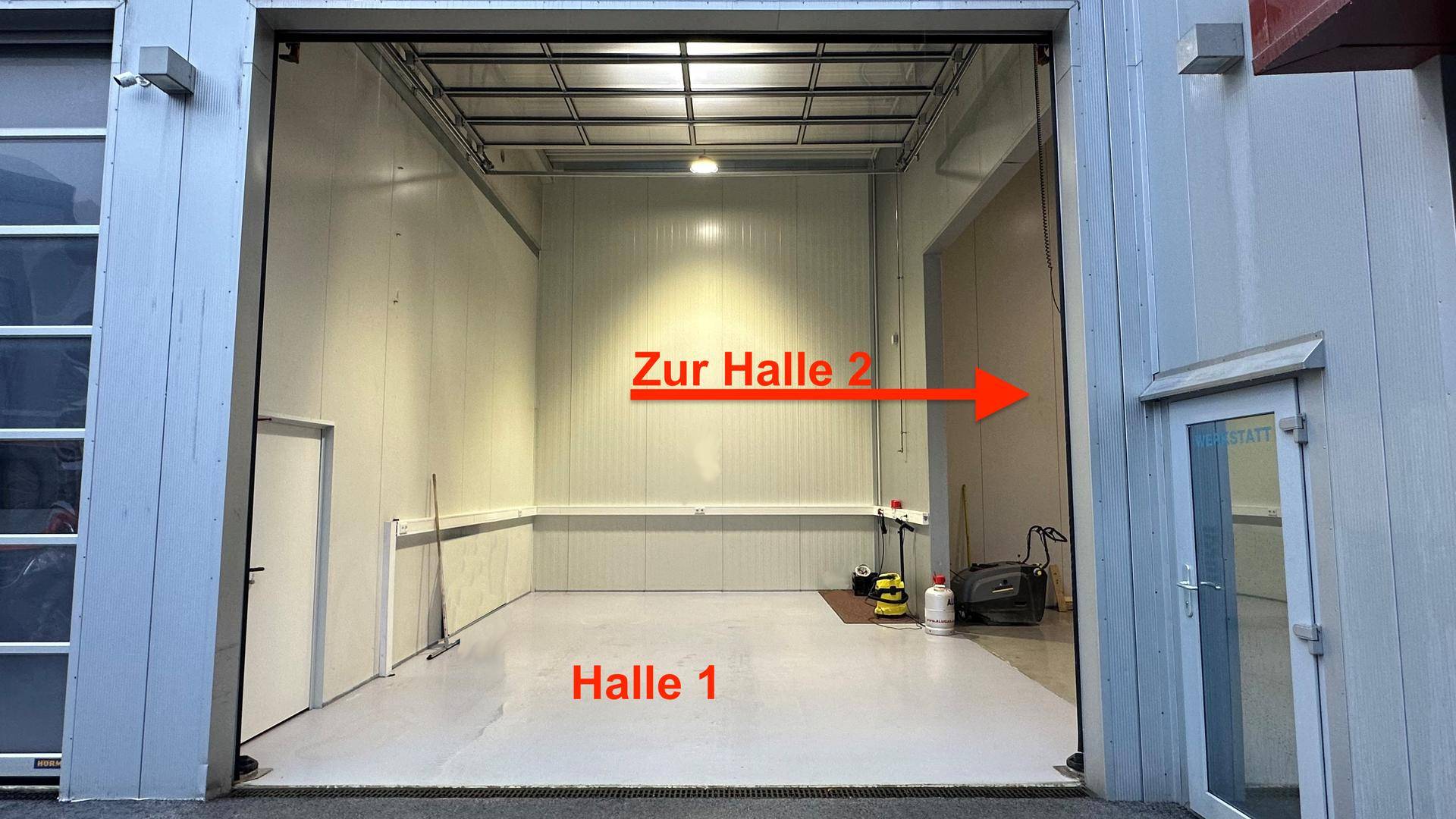 Halle 1