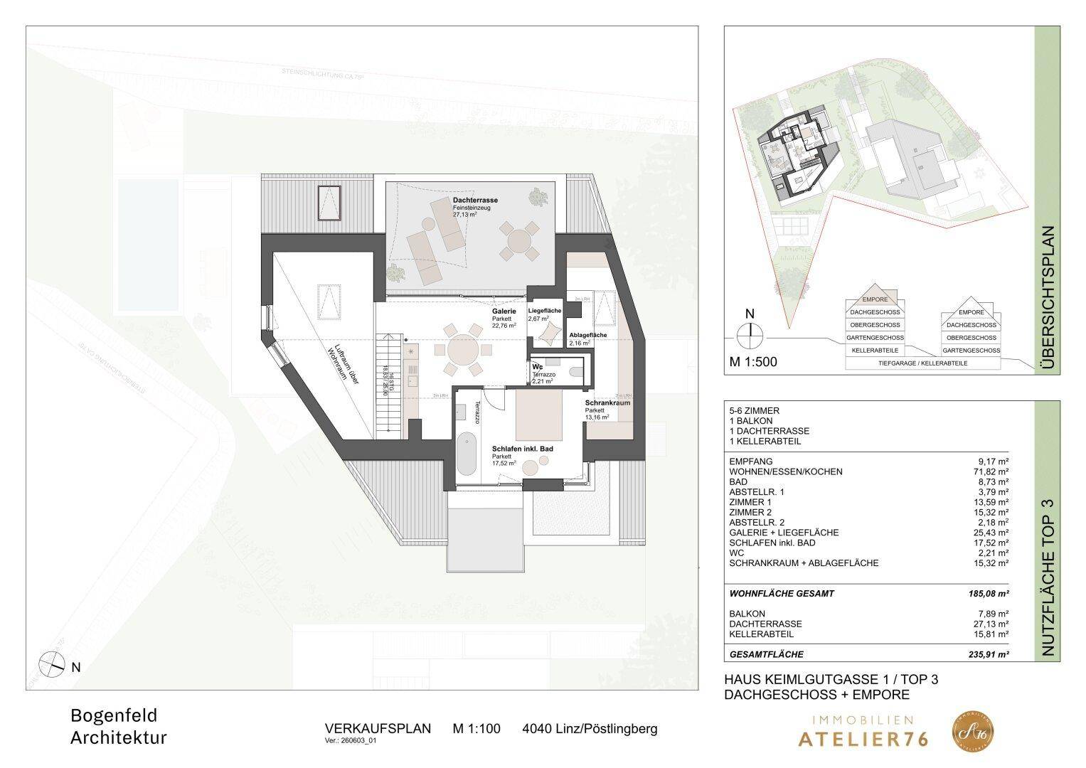 Grundrissplan des Dachgeschosses mit großer Dachterrasse und Empore.