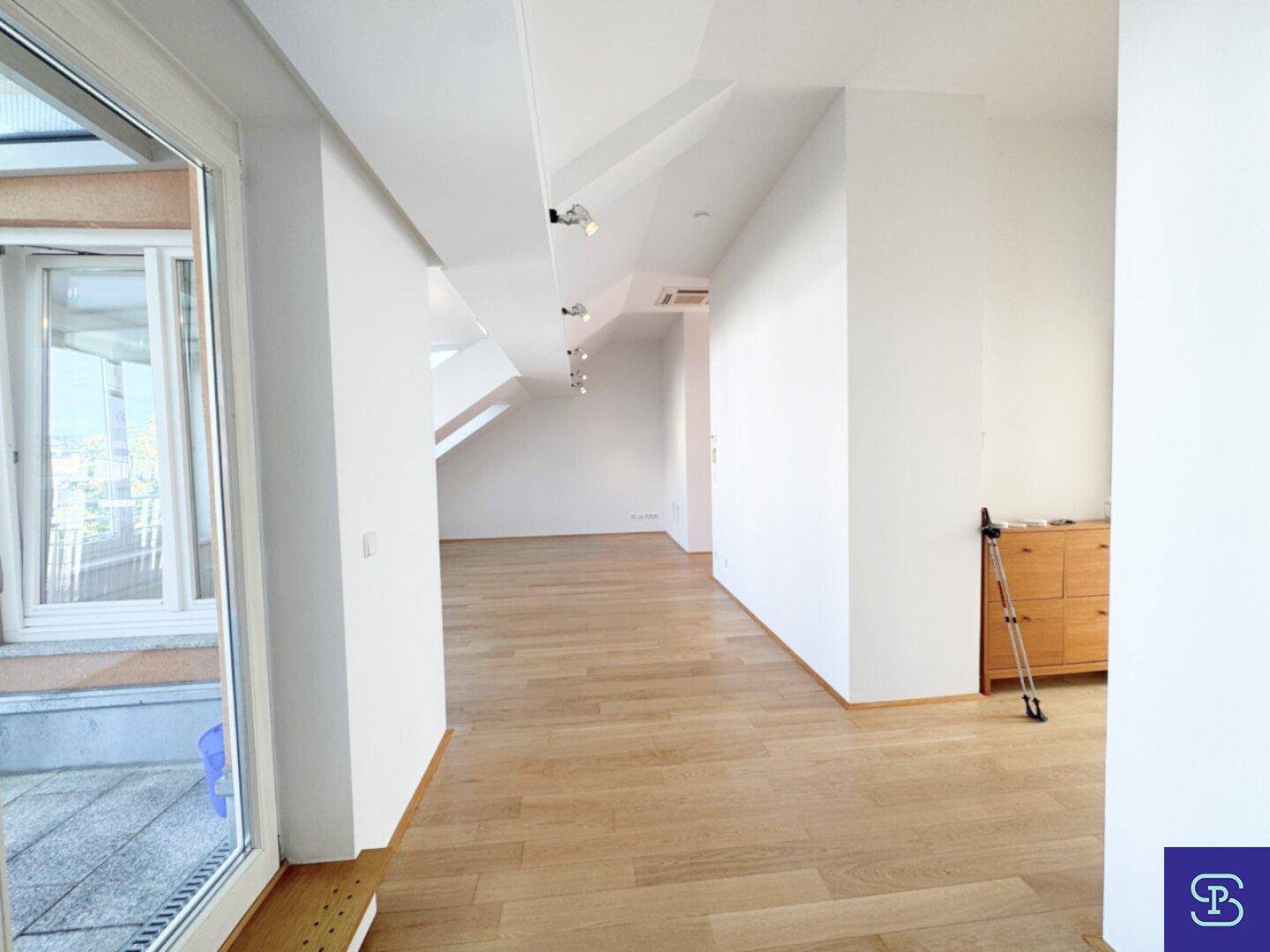 Provisionsfrei: Klimatisierte 104m² DG-Wohnung + Terrasse und Wintergarten - 1160 Wien - Więcej