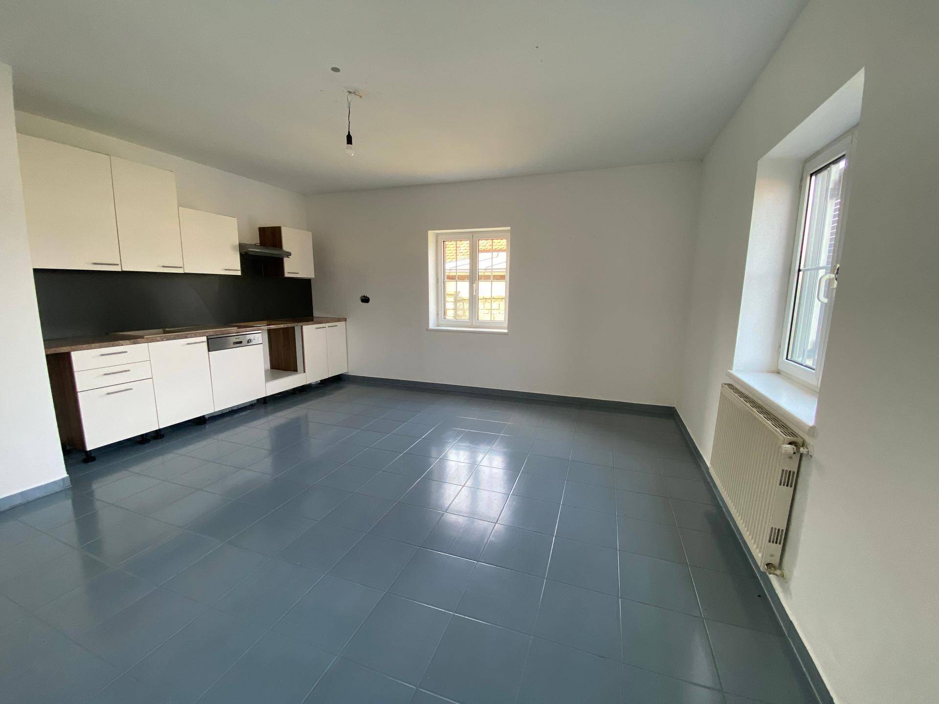 Charmantes Einfamilienhaus mit Garten, Balkon &amp; Garage in St. Ruprecht an der Raab zu vermieten! – pohled 4