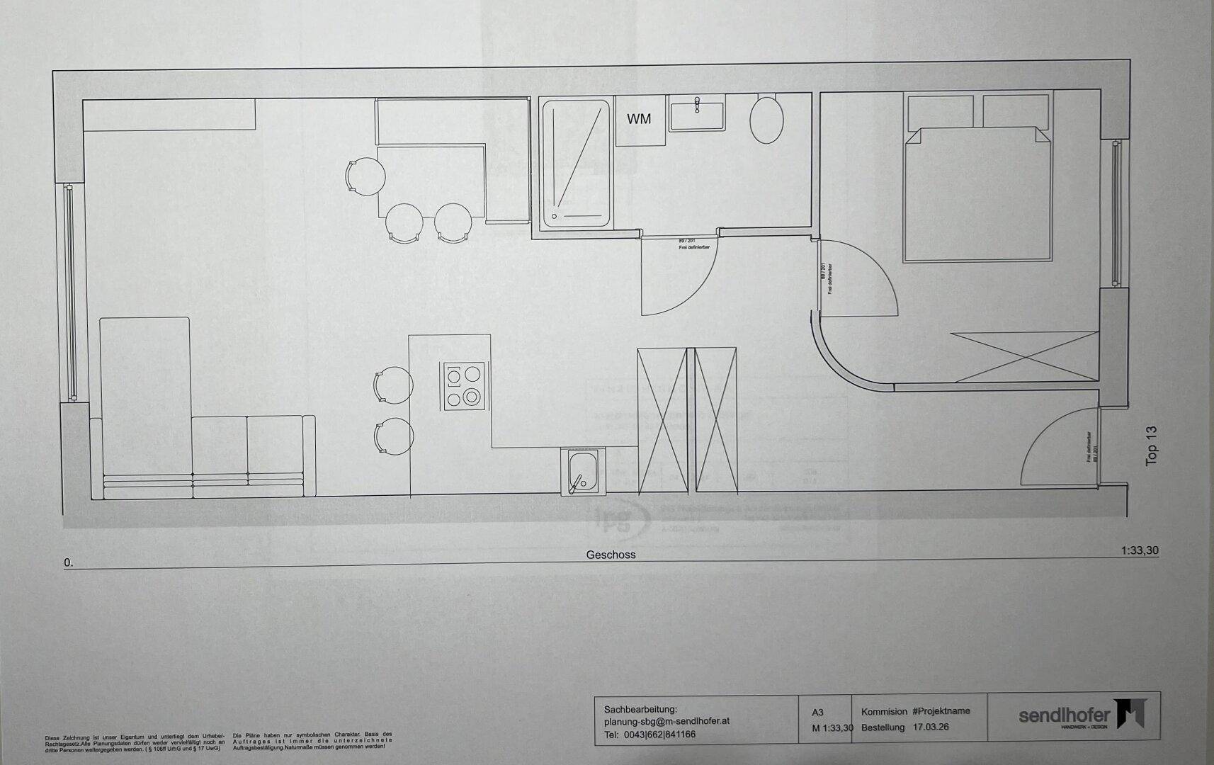 Detaillierter Grundriss einer Wohnung mit Schlafzimmer, Bad mit Wanne und offenem Wohnbereich.