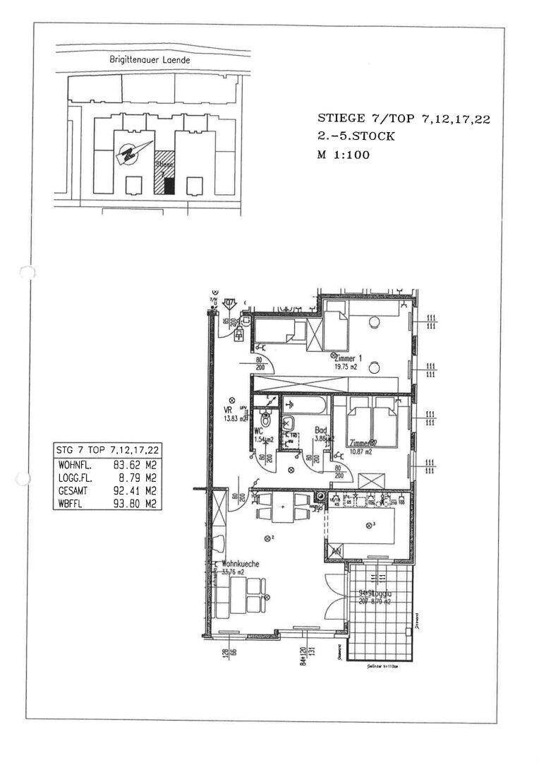 Übersichtlicher Grundriss der Wohnung mit allen Zimmern und Außenbereichen.