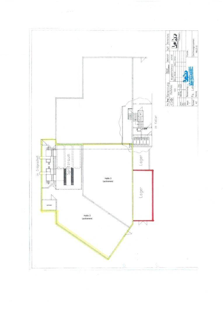 Grundriss einer Industriehalle mit Lackiererei, Spritzraum und Lagerbereichen, inklusive Zugang zum Keller.