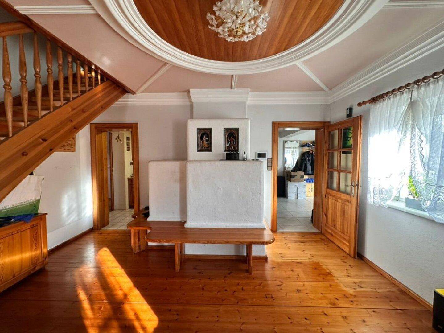 Ruhig gelegenes Einfamilienhaus mit viel Platz &amp; Weitblick …! - Ansicht 3