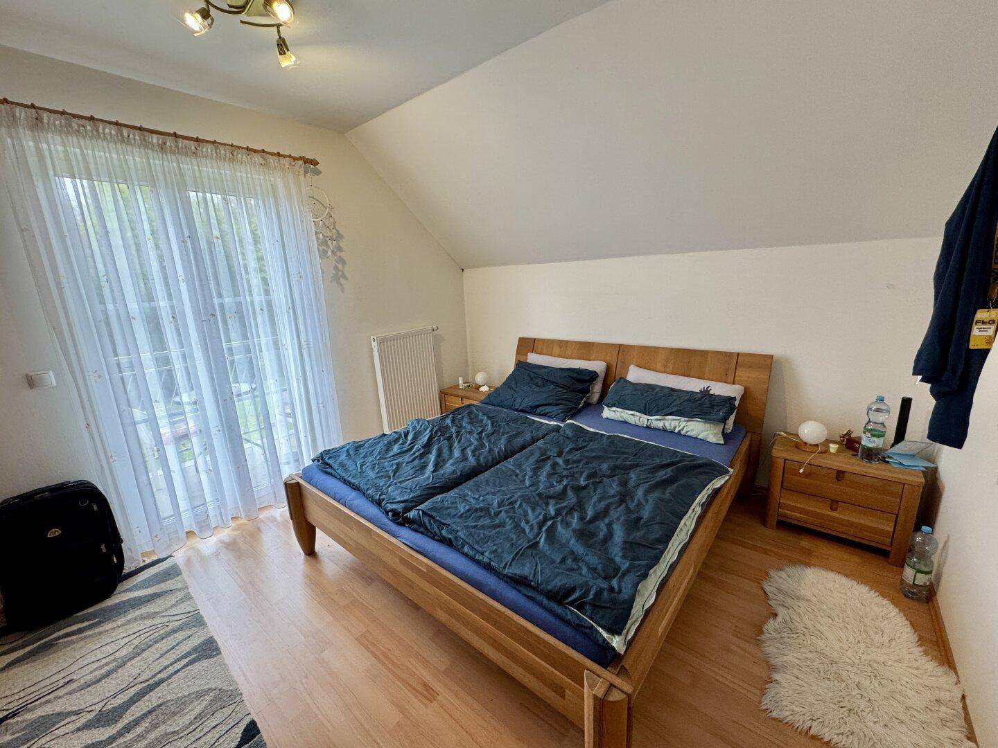 Ruhig gelegenes Einfamilienhaus mit viel Platz &amp; Weitblick …! - Mehr