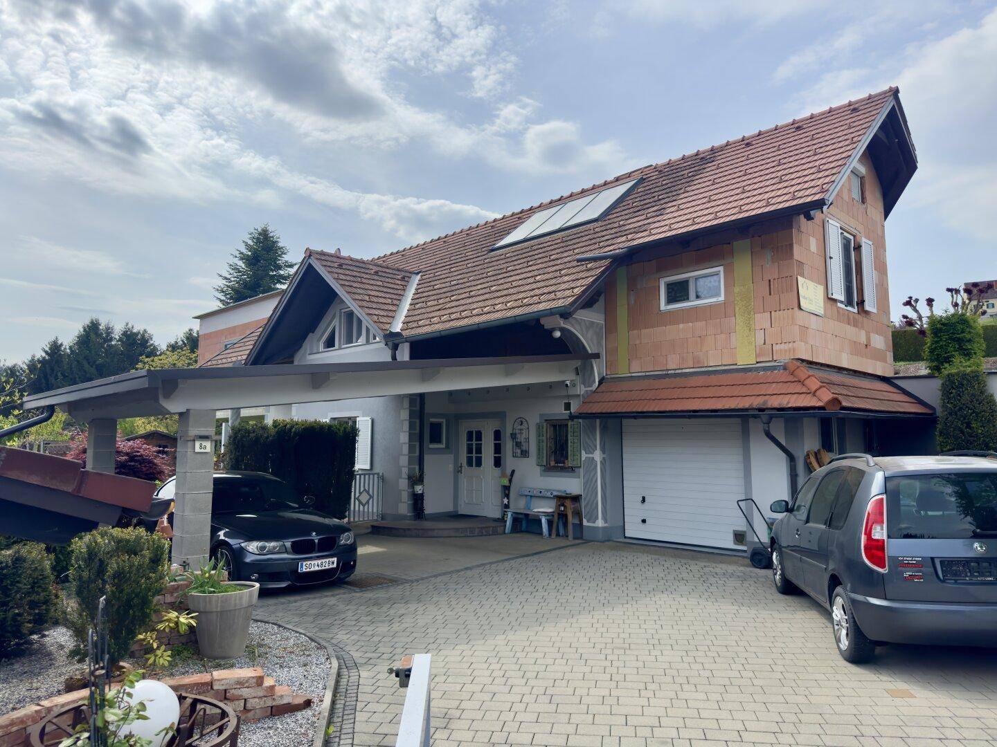 Geräumiges Wohnhaus mit Wohlfühlfaktor ...! Moderner Zubau und herrlicher Garten ...! – pohled 3