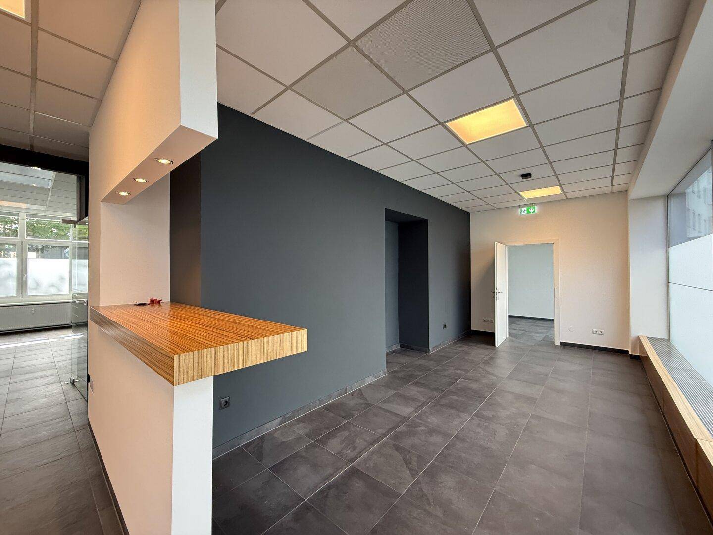 Moderne Büro- und Praxisflächen in zentraler Stadtlage mit bester Infrastruktur! - Ansicht 3