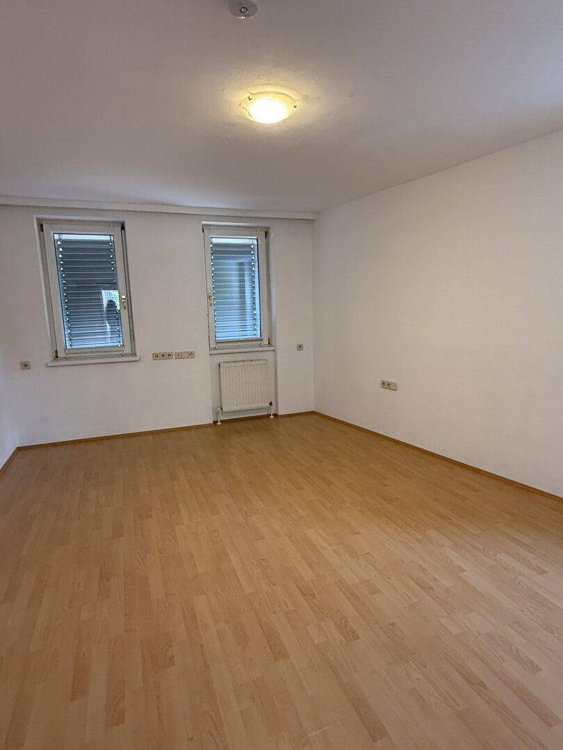 Ruhig gut aufgeteilte 2,5 Zimmerwohnung in Toplage nahe der Mur! - Ansicht 4