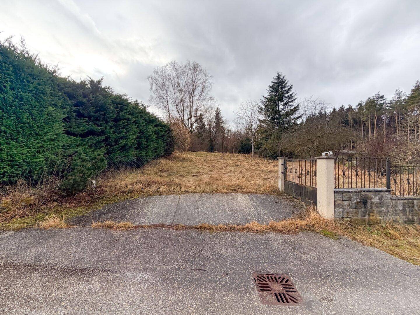 1.198 m² großes Baugrundstück in Grünruhelage im Ortsteil Bartberg beim Wienerwaldsee! 14 Minuten zur Wiener Stadtgrenze! - Ansicht 2