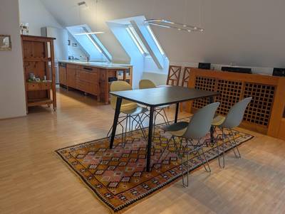 3-Zimmer-Dachgeschosswohnung, 121 m², Josefstadt, Josefstadt