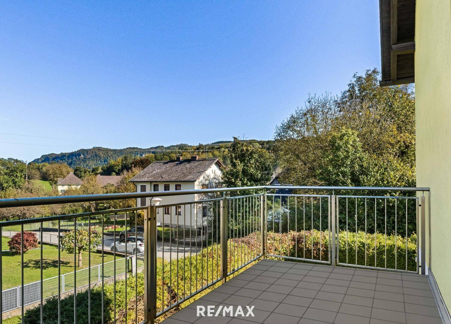 Terrasse mit Gartenblick