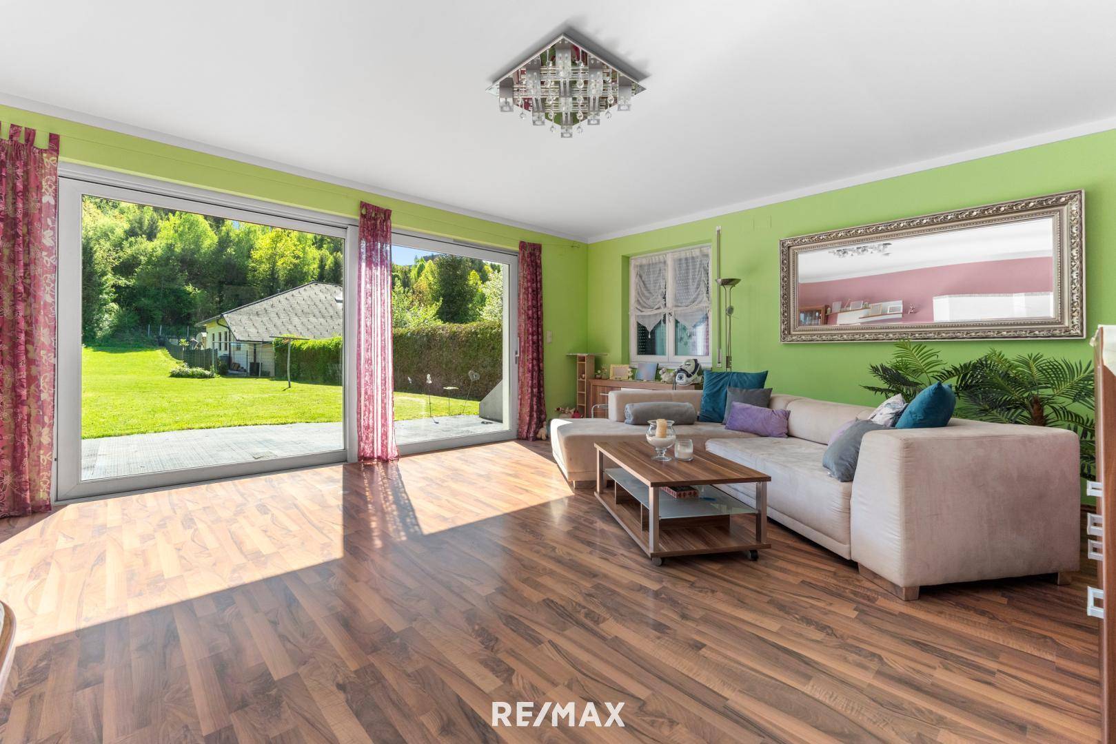Wohnzimmer (Haus 1)