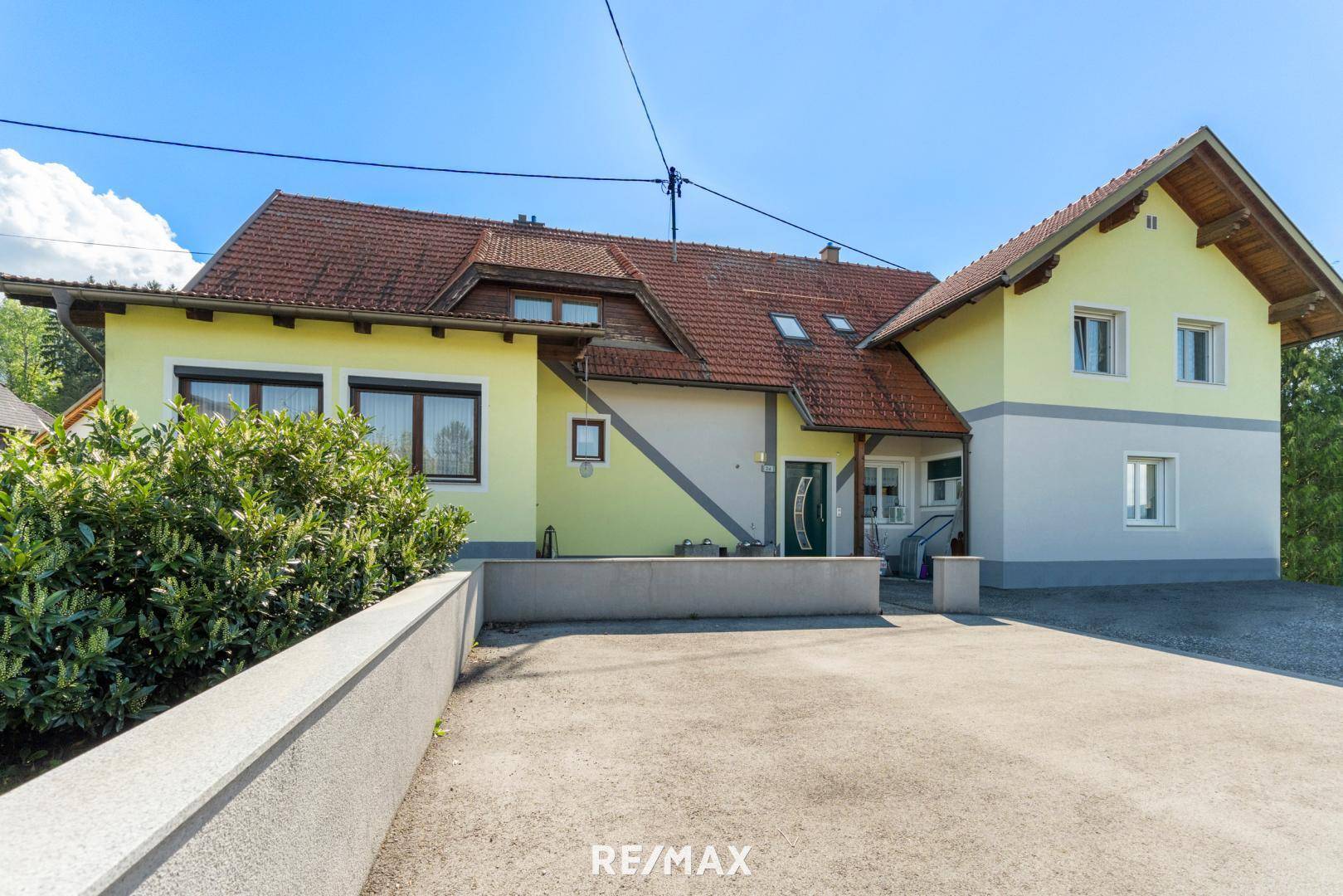 Einfahrt Haus