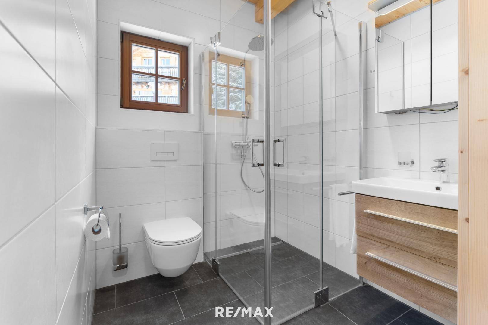 Badezimmer EG