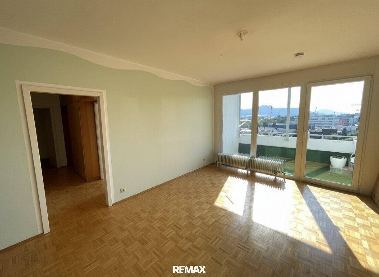 Renovierungsbedürftige 3-Zimmer-Wohnung mit Loggia in Waidmannsdorf - Widok 2