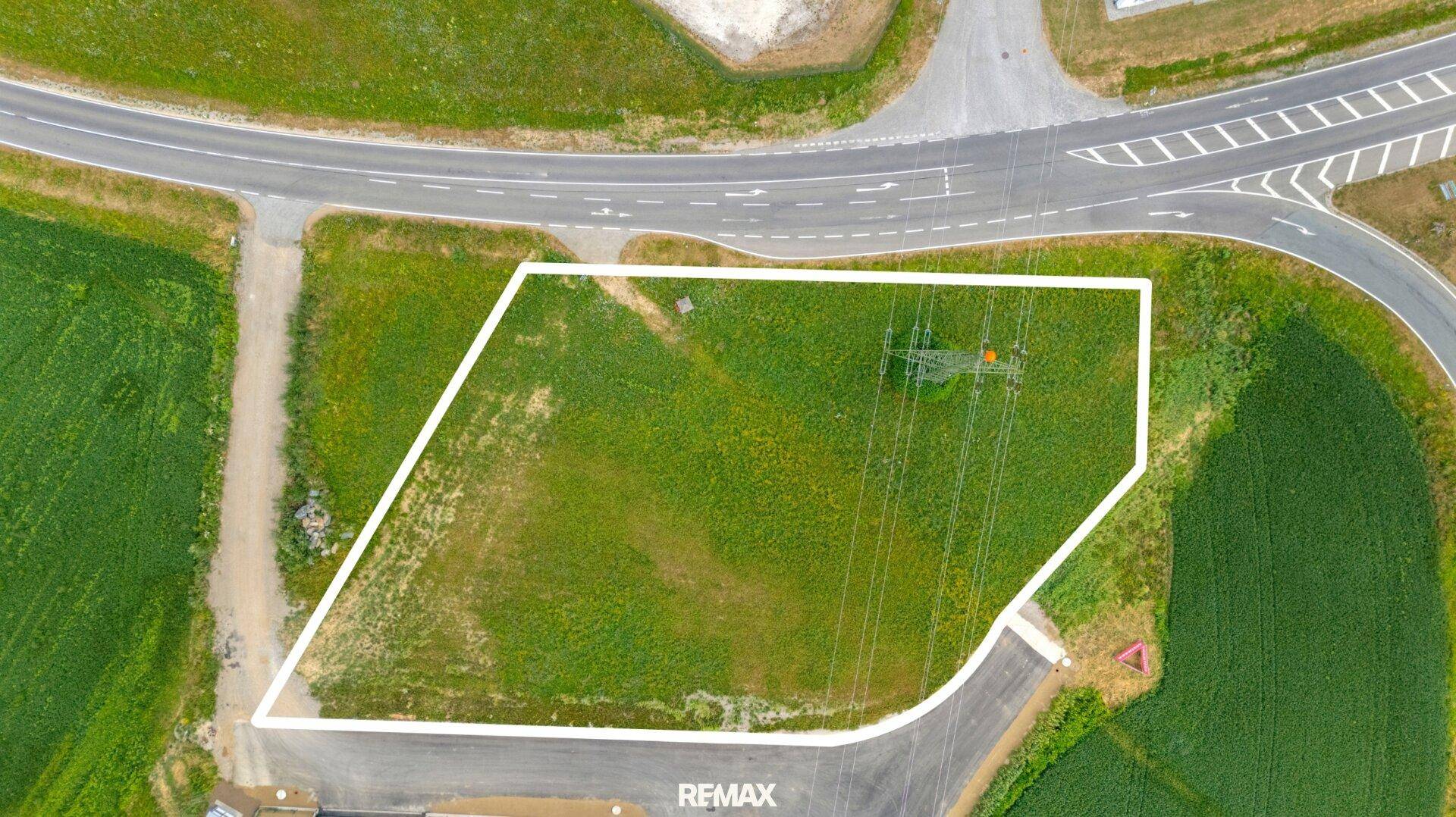 Land, 3968 m²