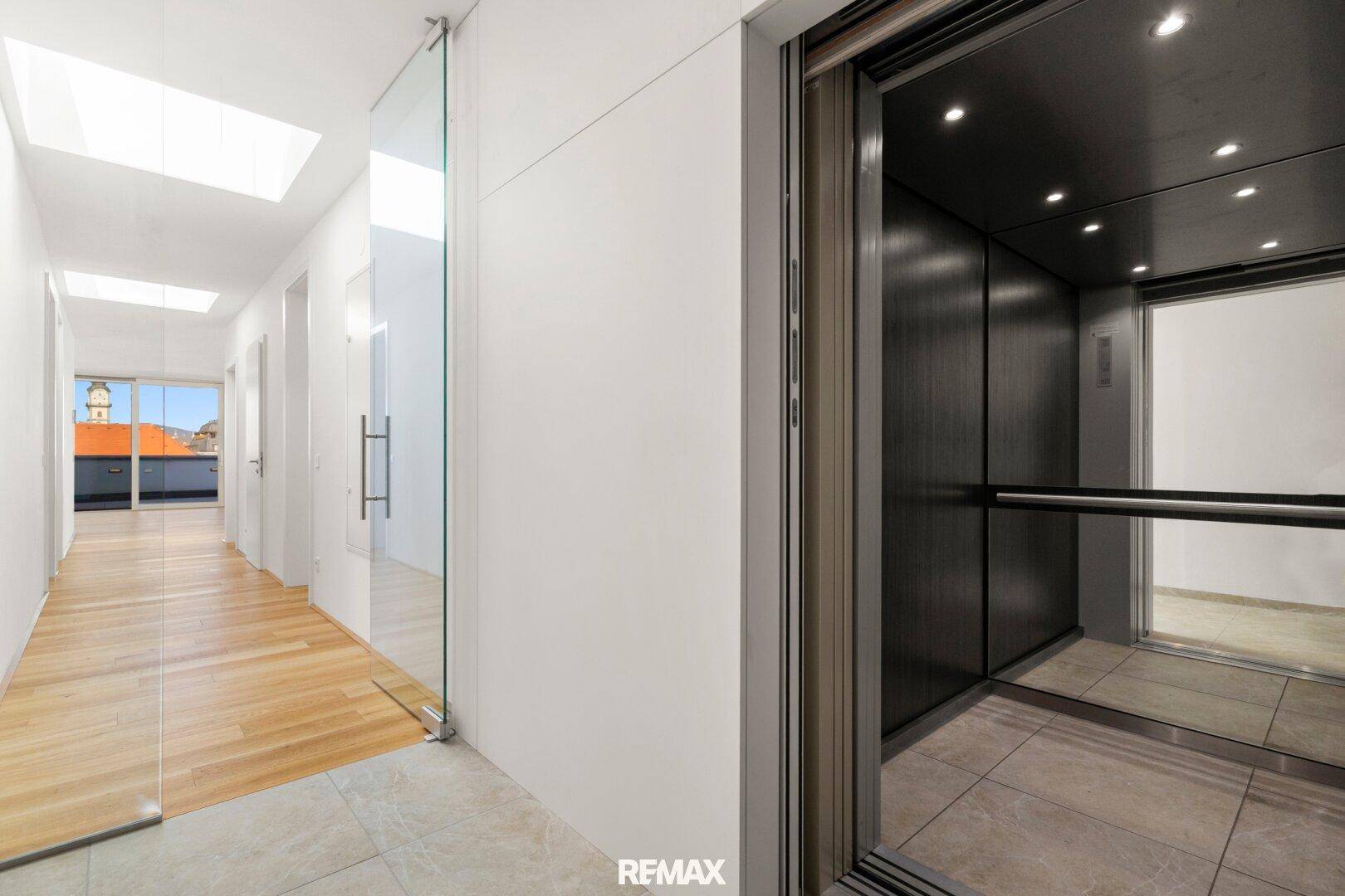 Zugang Lift