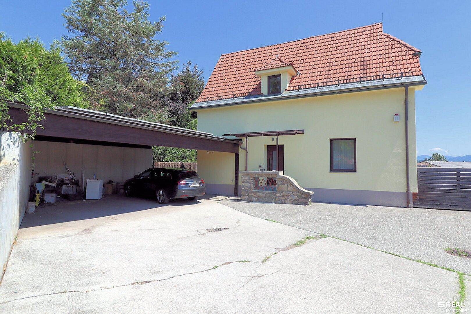 Haus west mit Eingang