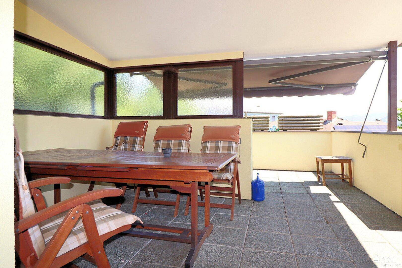 Terrasse Küche EG
