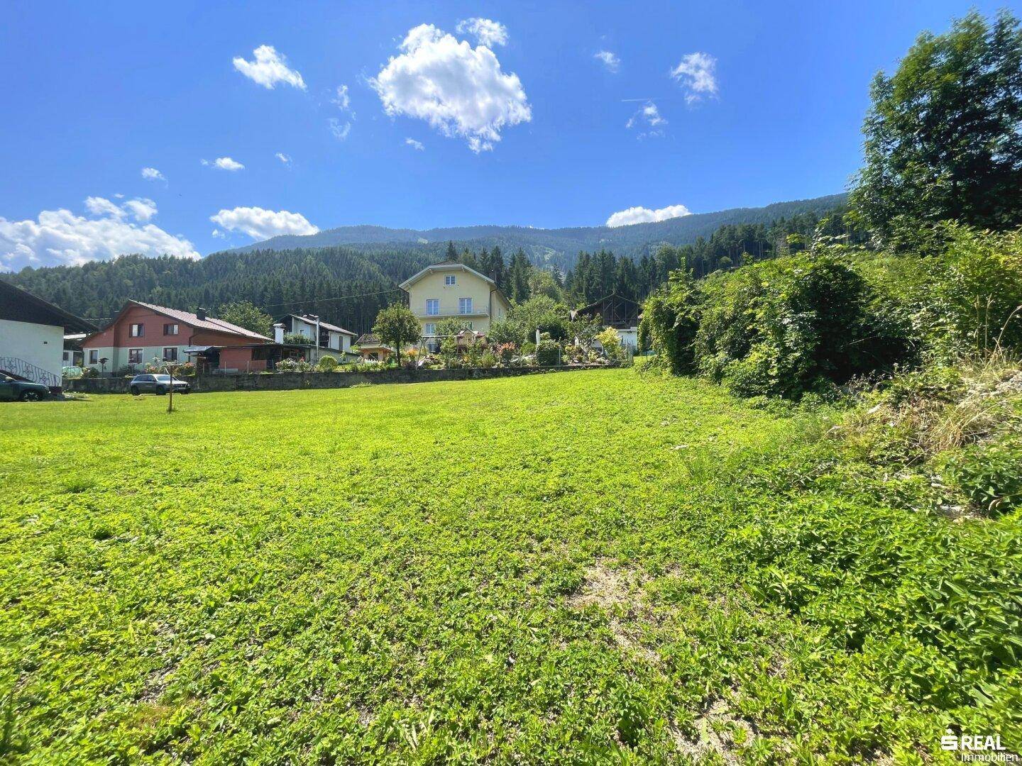 Grundstück