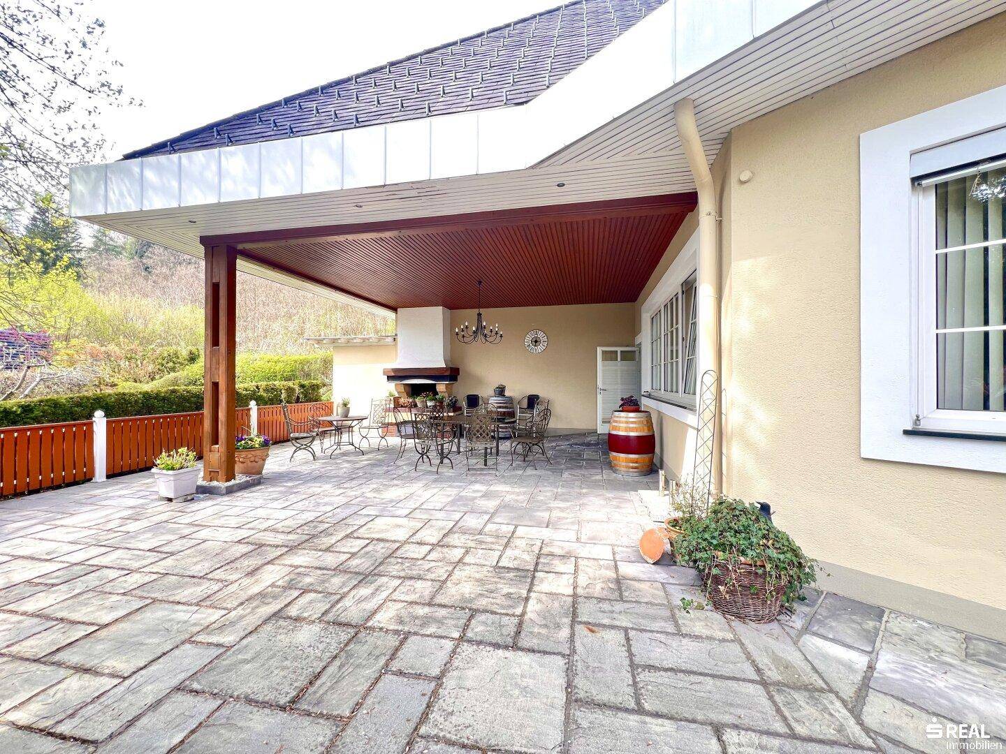 Exklusive Büro/Praxisfläche in Toplage von Krumpendorf – Repräsentativ, modern und vielseitig nutzbar - Ansicht 3