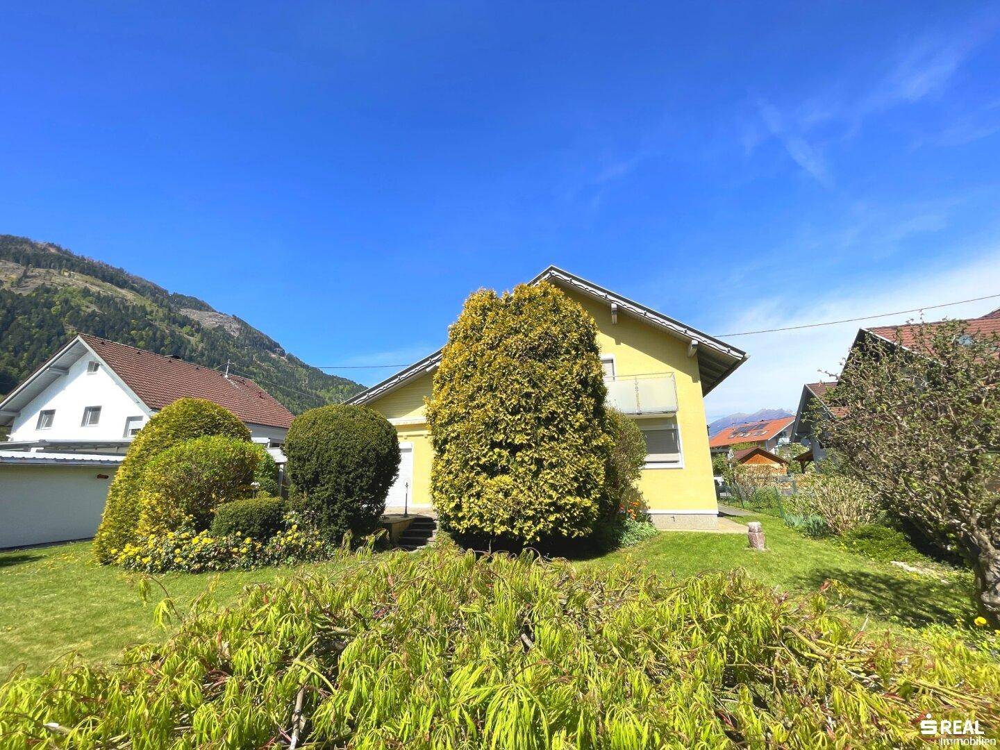 Saniertes Wohnhaus in ruhiger Siedlungslage von Spittal/Drau - Sonnenterrasse mit Bergblick! - Ansicht 2