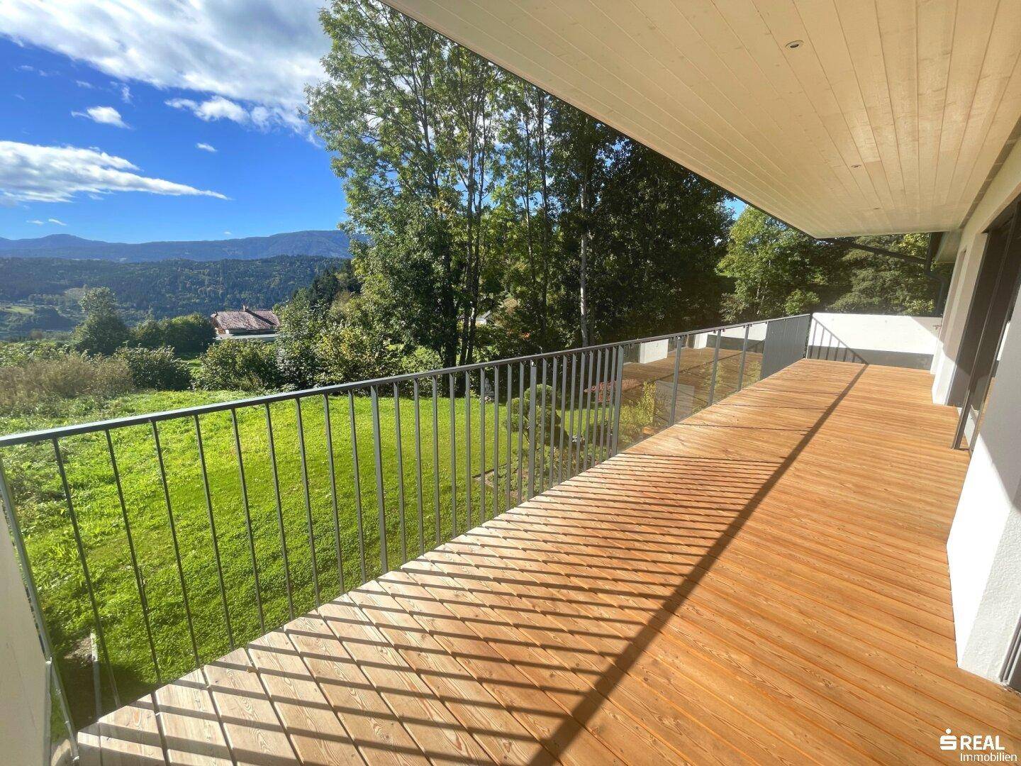 Penthousewohnung mit Blick auf den Millstätter See - zwischen Berg und See Nähe Golfplatz! – pohled 2