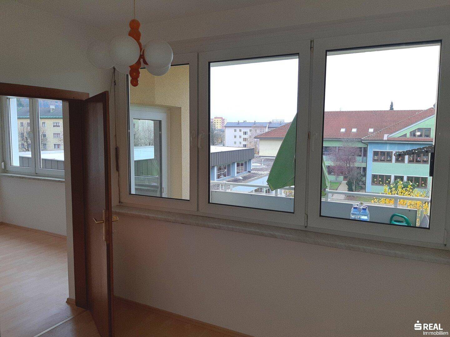 Charmante 85 m² Eigentumswohnung - 4 Zimmer und Loggia Nähe Zentrum in Spittal/Drau - Ansicht 5