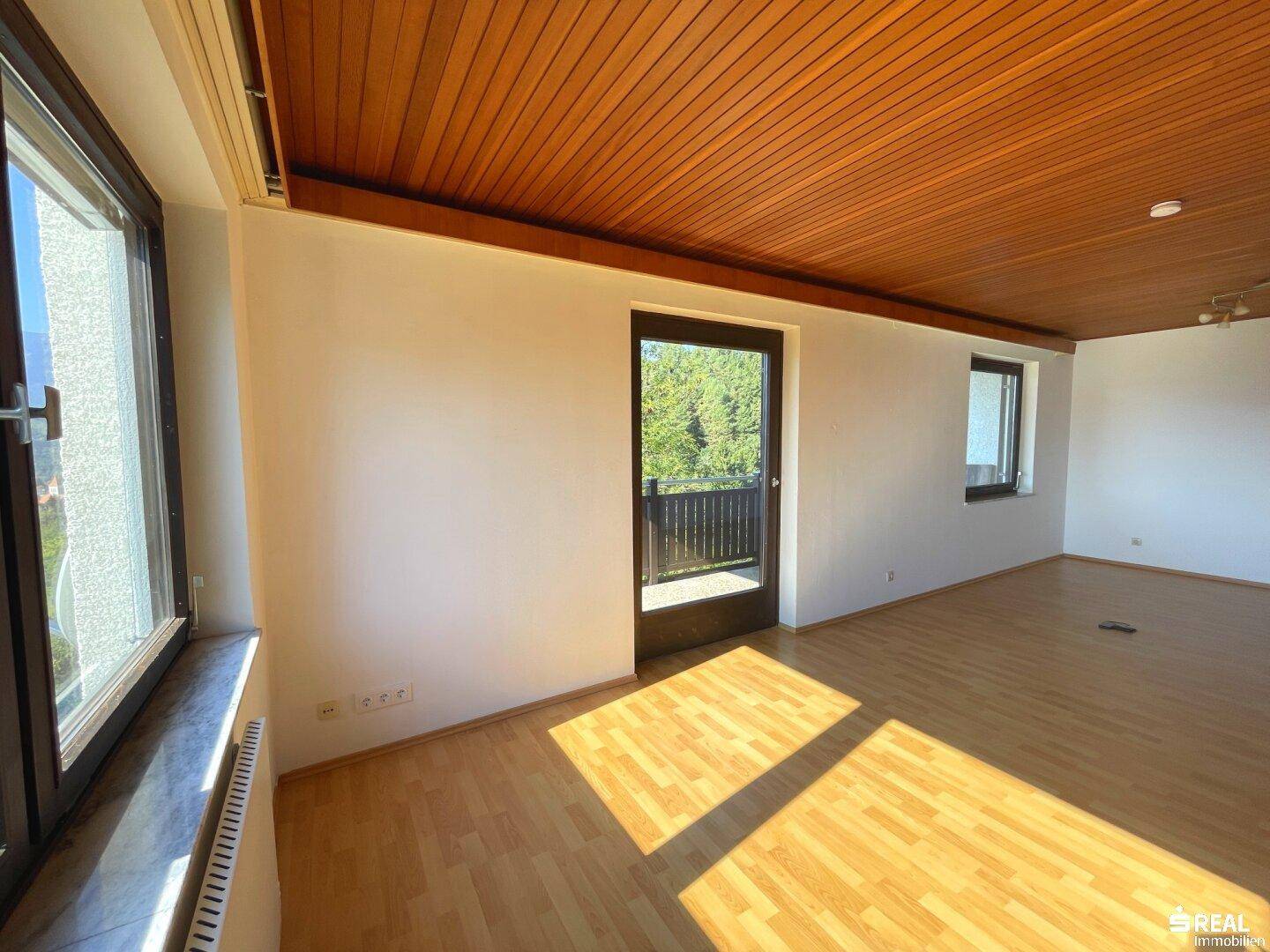 Wohnraum mit Seeblick
