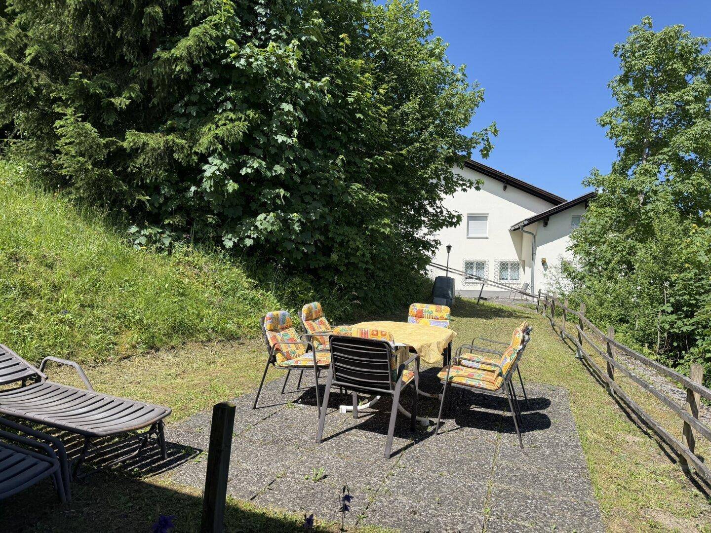 Charmantes Ferienhaus - 4 Zimmer &amp; 2 Bäder mit Bodenseeblick - Mehr