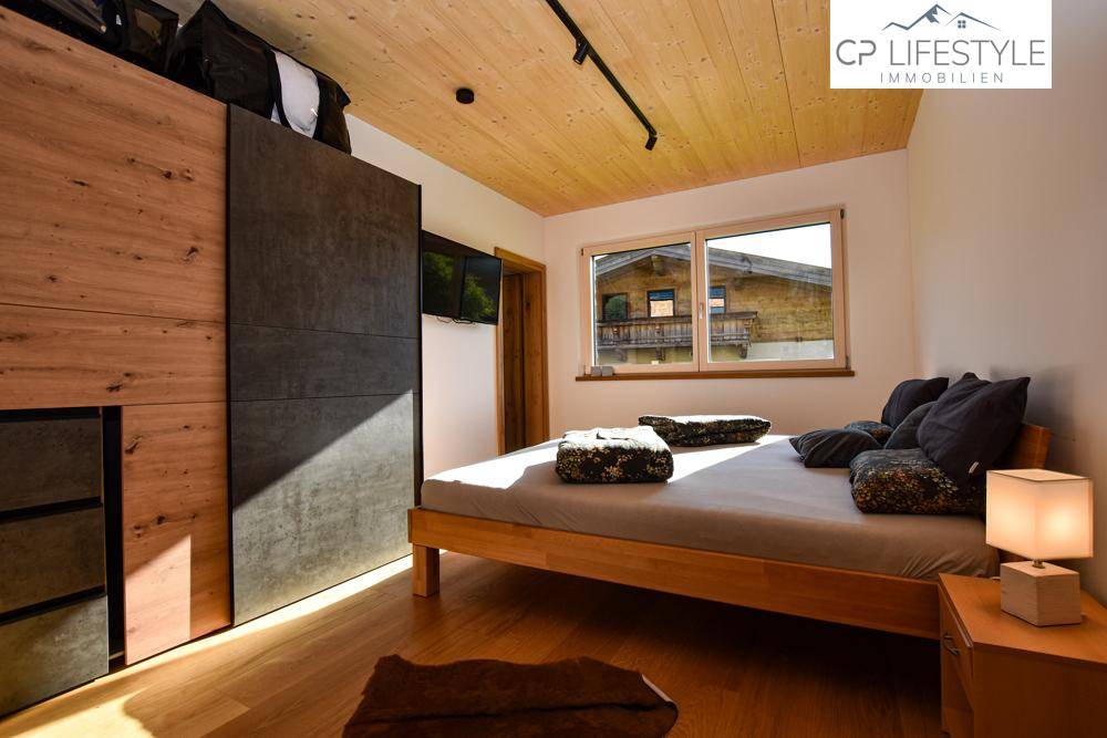 Schlafzimmer 2