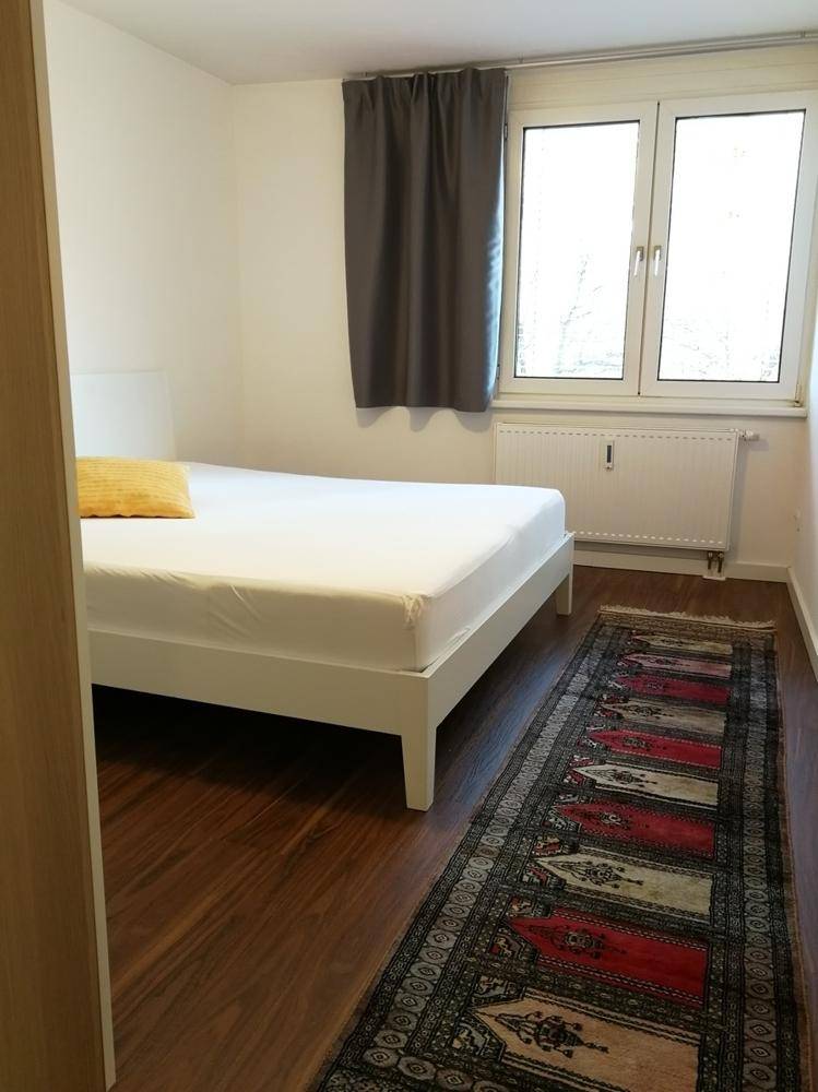 Schlafzimmer 2