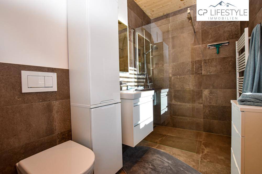 Badezimmer 2