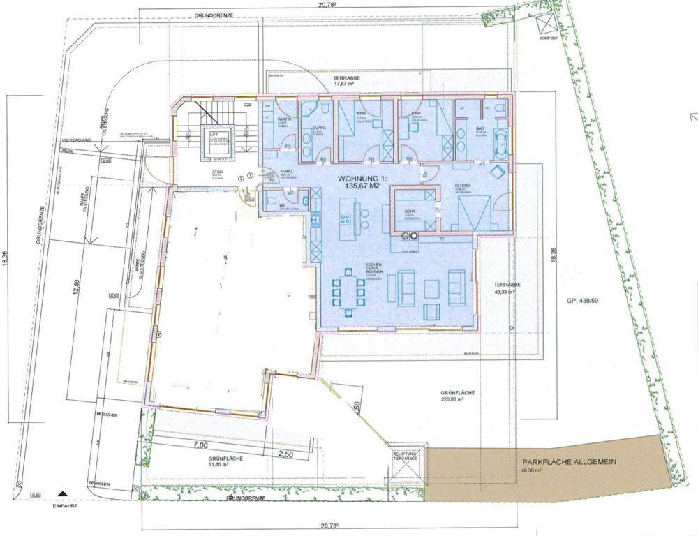 Detaillierter Grundriss der Wohnung 1 mit 135,67 m² Wohnfläche und großer Terrasse.