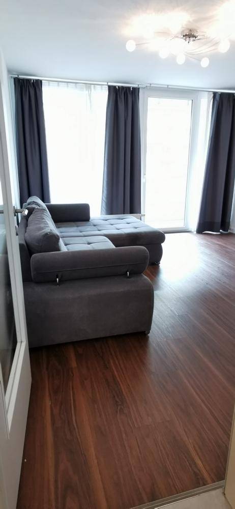 Wohnzimmer, Schlafzimmer 1