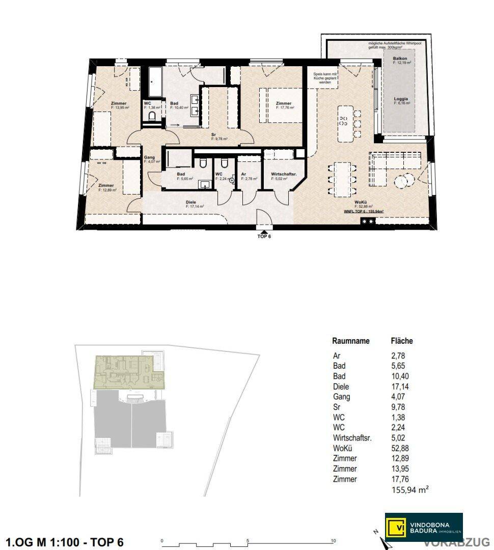 Grundriss des ersten Obergeschosses mit drei Schlafzimmern, zwei Bädern und offener Wohnküche.