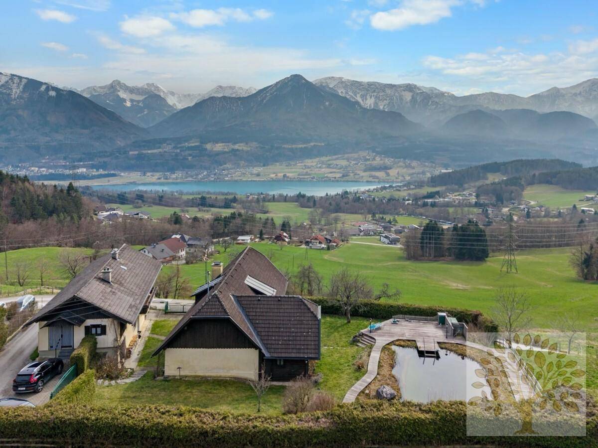 zwei Häuser in imposante Lage auf 700 Höhenmetern