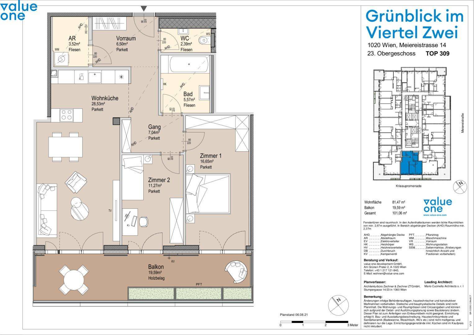 Grundriss einer Wohnung mit drei Zimmern, Balkon und separatem WC.
