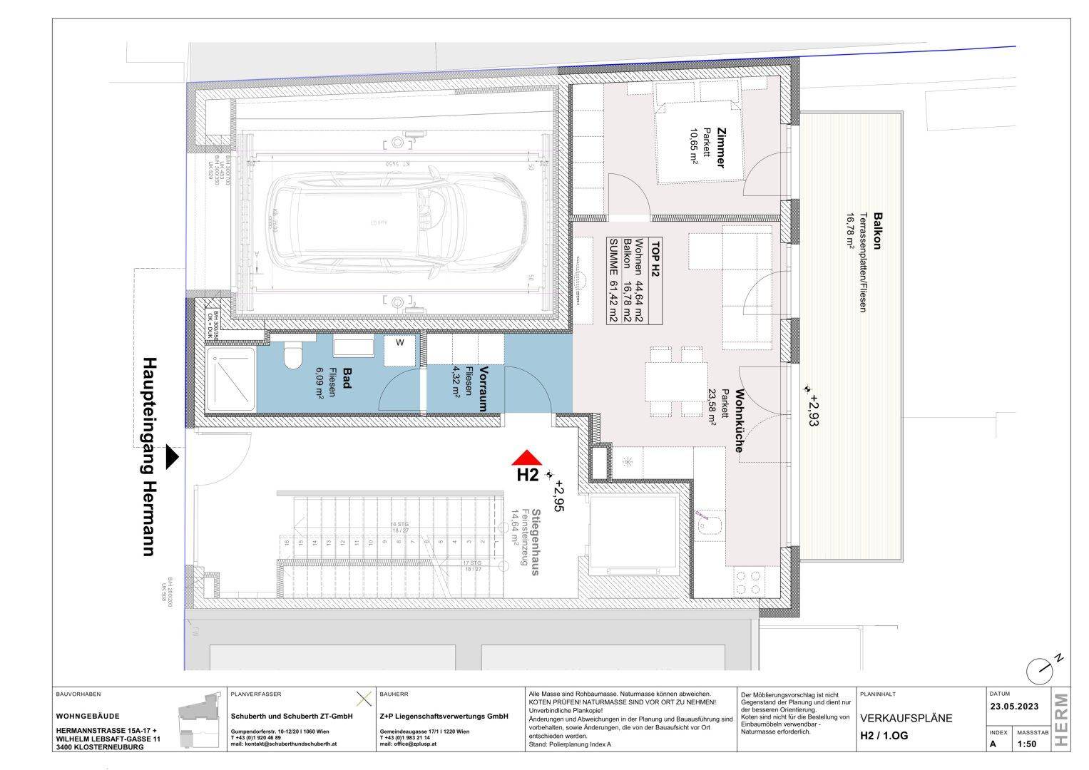 Grundrissplan einer Wohnung mit Wohnküche, Schlafzimmer, Bad und Balkon.