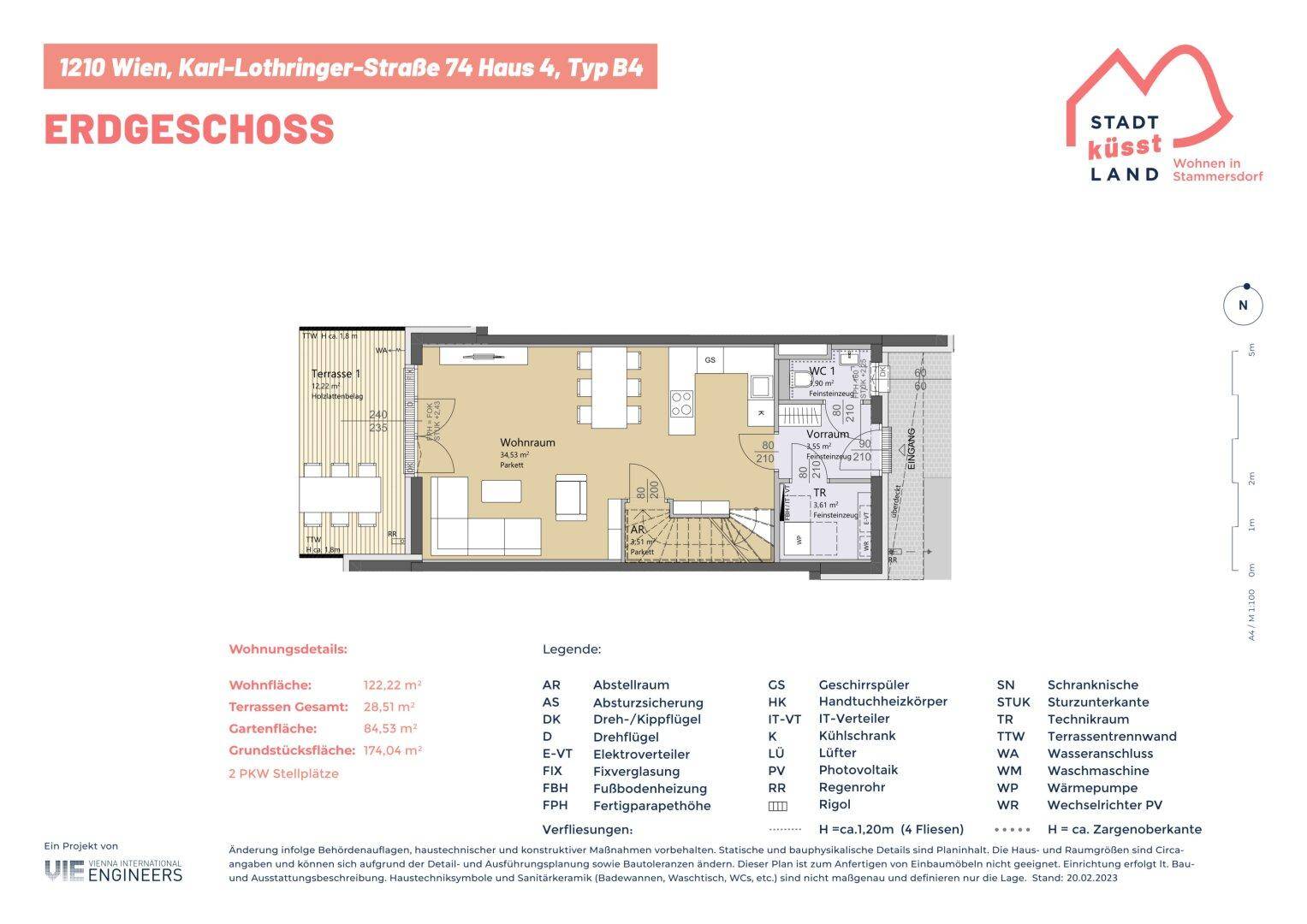 Grundriss des Erdgeschosses mit offenem Wohnbereich, Küche, Terrasse und Gäste-WC.