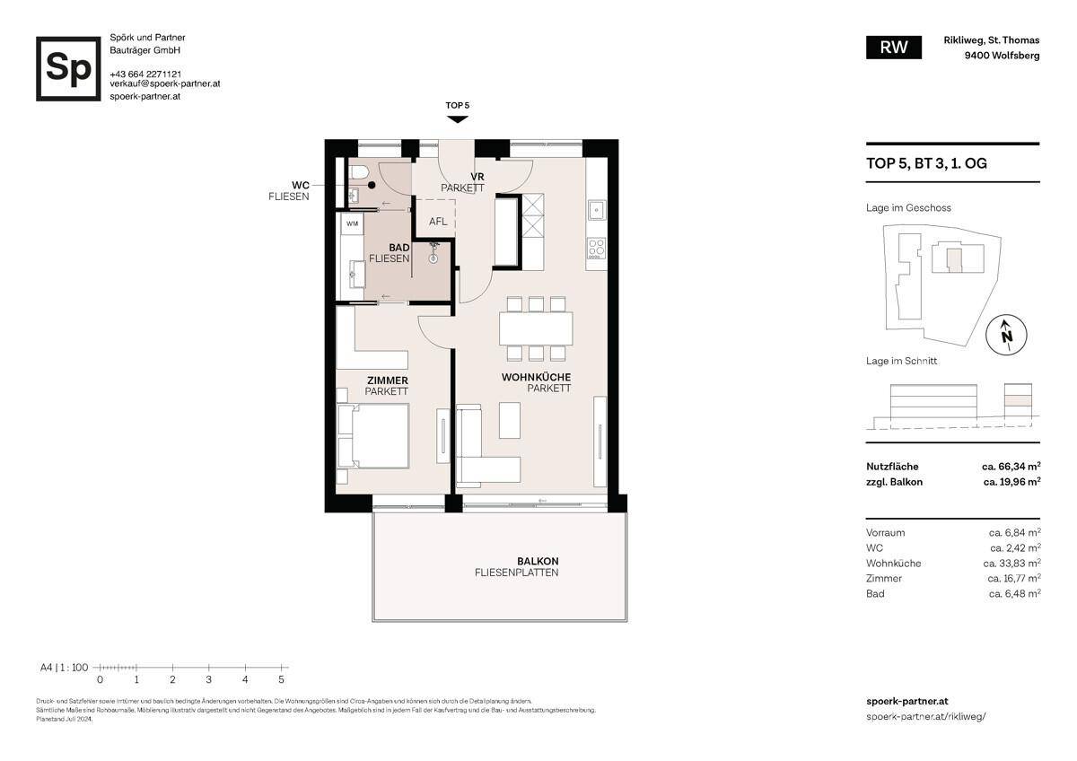Grundriss der Wohnung TOP 5 im ersten Obergeschoss mit Wohnküche, Schlafzimmer und Balkon.