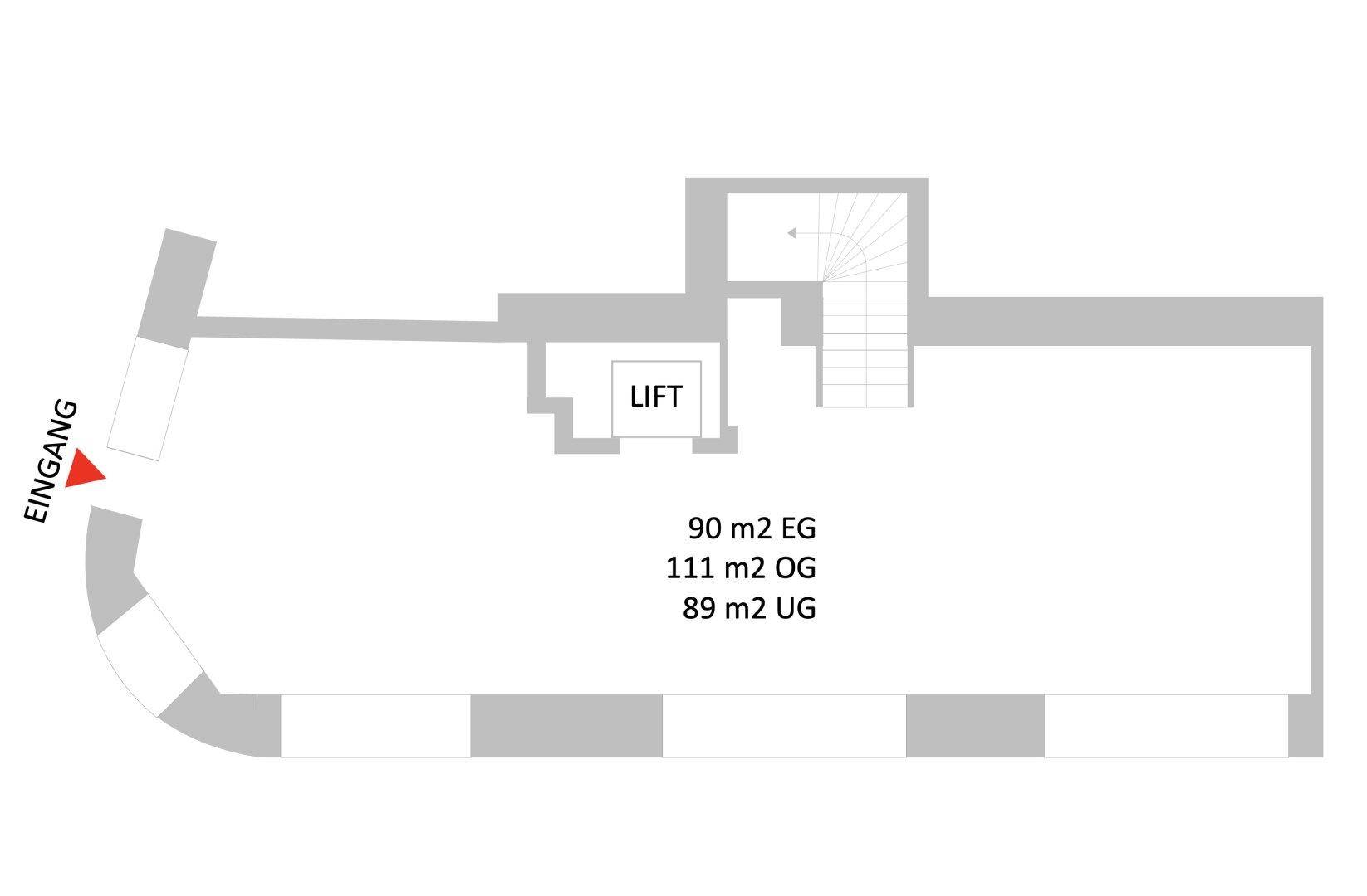 Grundriss mit Eingangsbereich, Treppenhaus und Aufzug, der die verschiedenen Etagen verbindet.