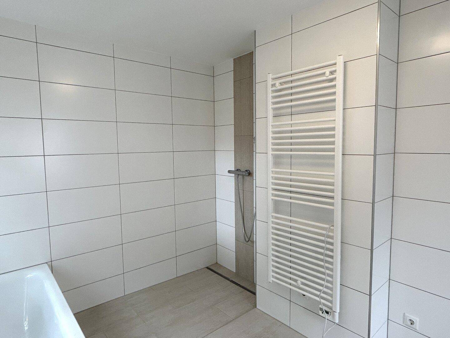 Bad Dusche