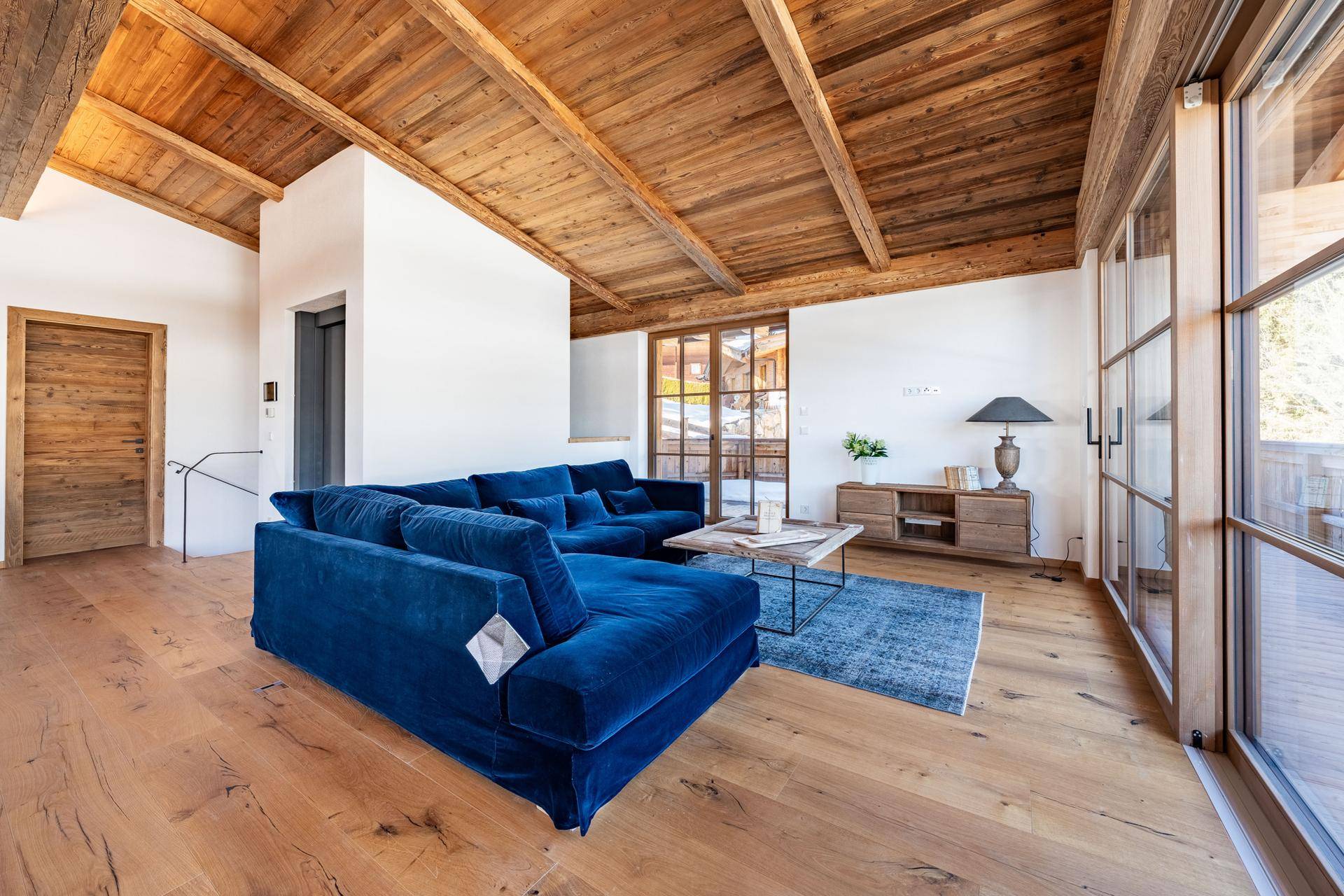 Edles Neubau-Chalet mit Außenpool und herrlichem Bergpanorama - Ansicht 4