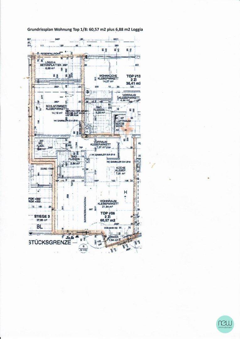 Grundrissplan einer Wohnung mit Loggia und verschiedenen Zimmerbereichen.